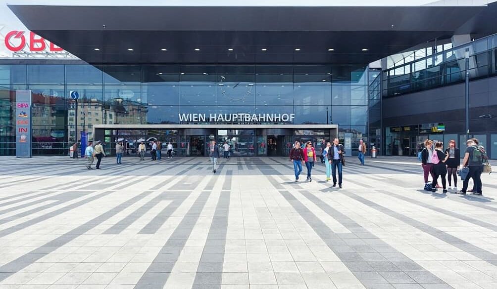 Der Hauptbahnhof Wien als Dreh- und Angelpunkt für Bildungsreisen